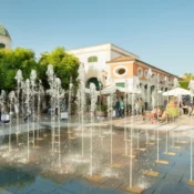 La Reggia Designer Outlet, i Negozi e i Marchi