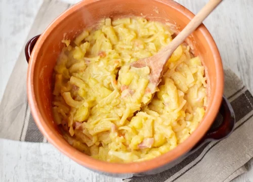 Ricetta Pasta e Patate con la Provola