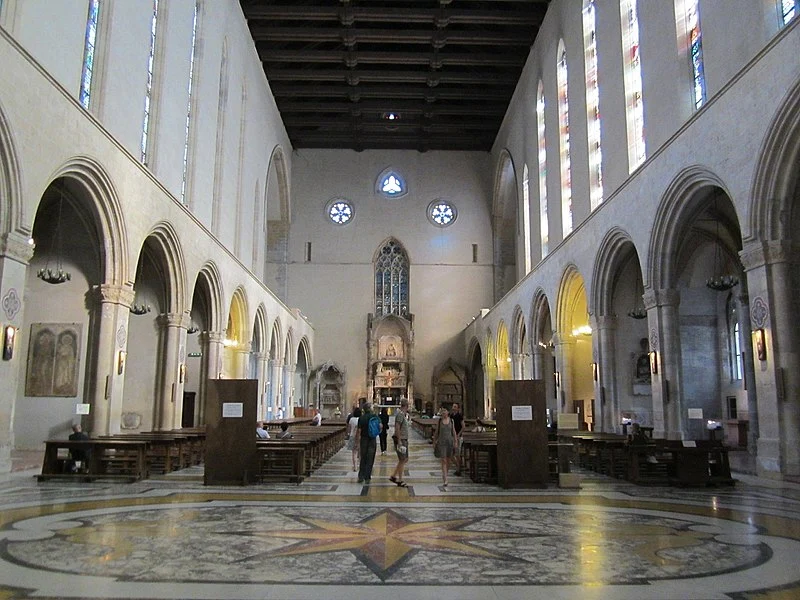 Gli orari di apertura della Chiesa di Santa Chiara e del Complesso di Santa Chiara