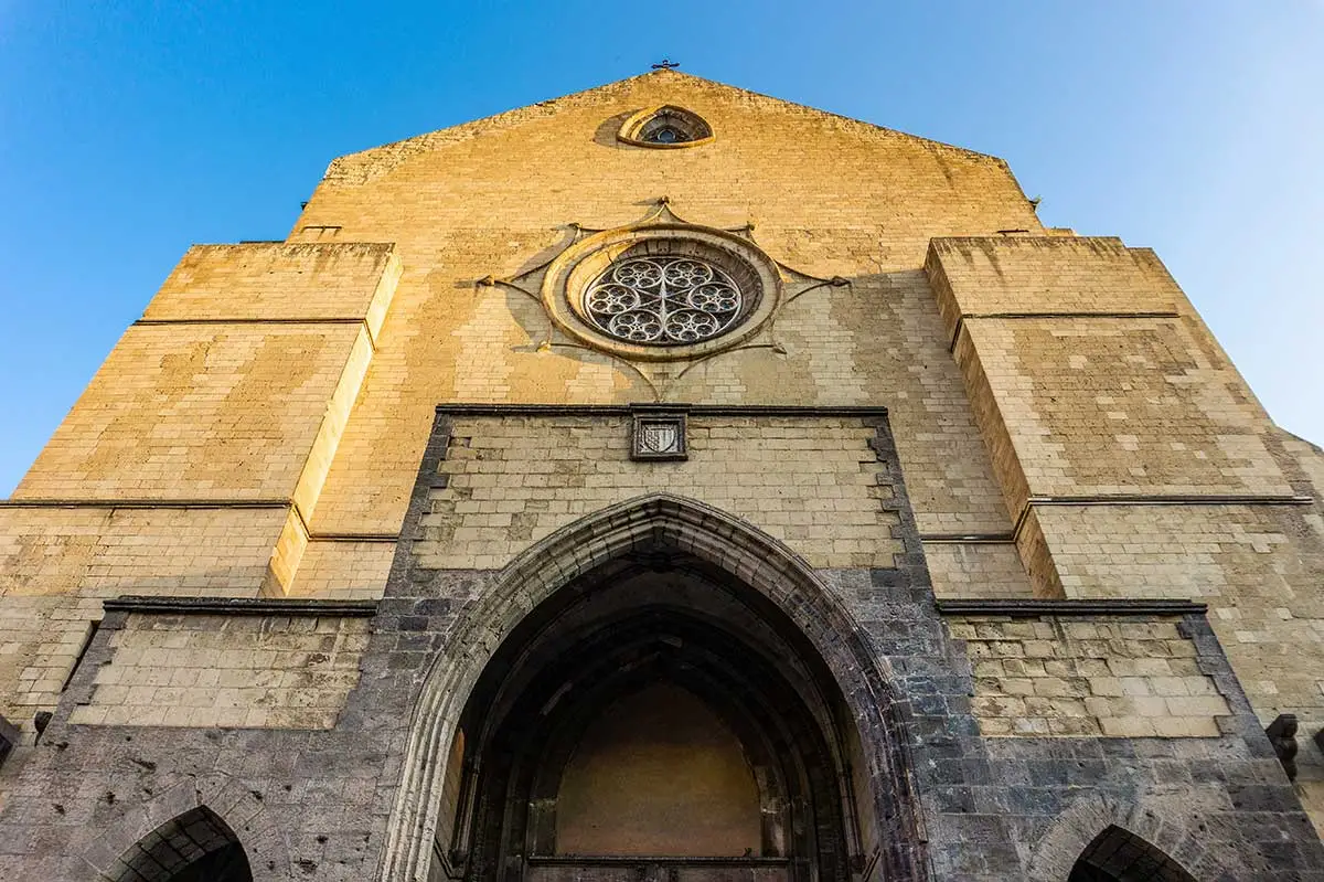 Chiesa di Santa Chiara a Napoli: ecco come arrivare