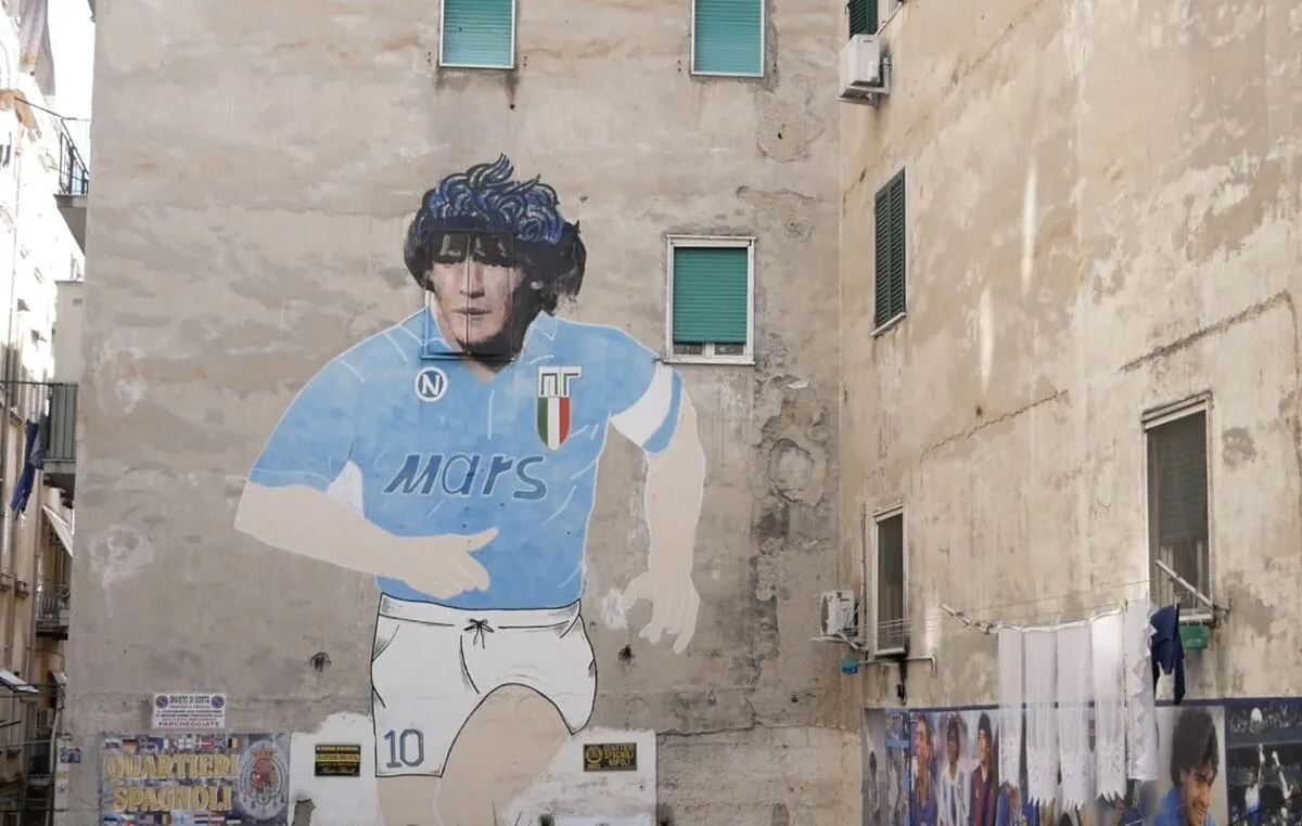 Il Murales di Maradona a Napoli in Via Emanuele De Deo